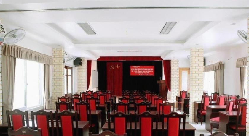 Ngoc Bach Hotel Mai Chau Exterior photo